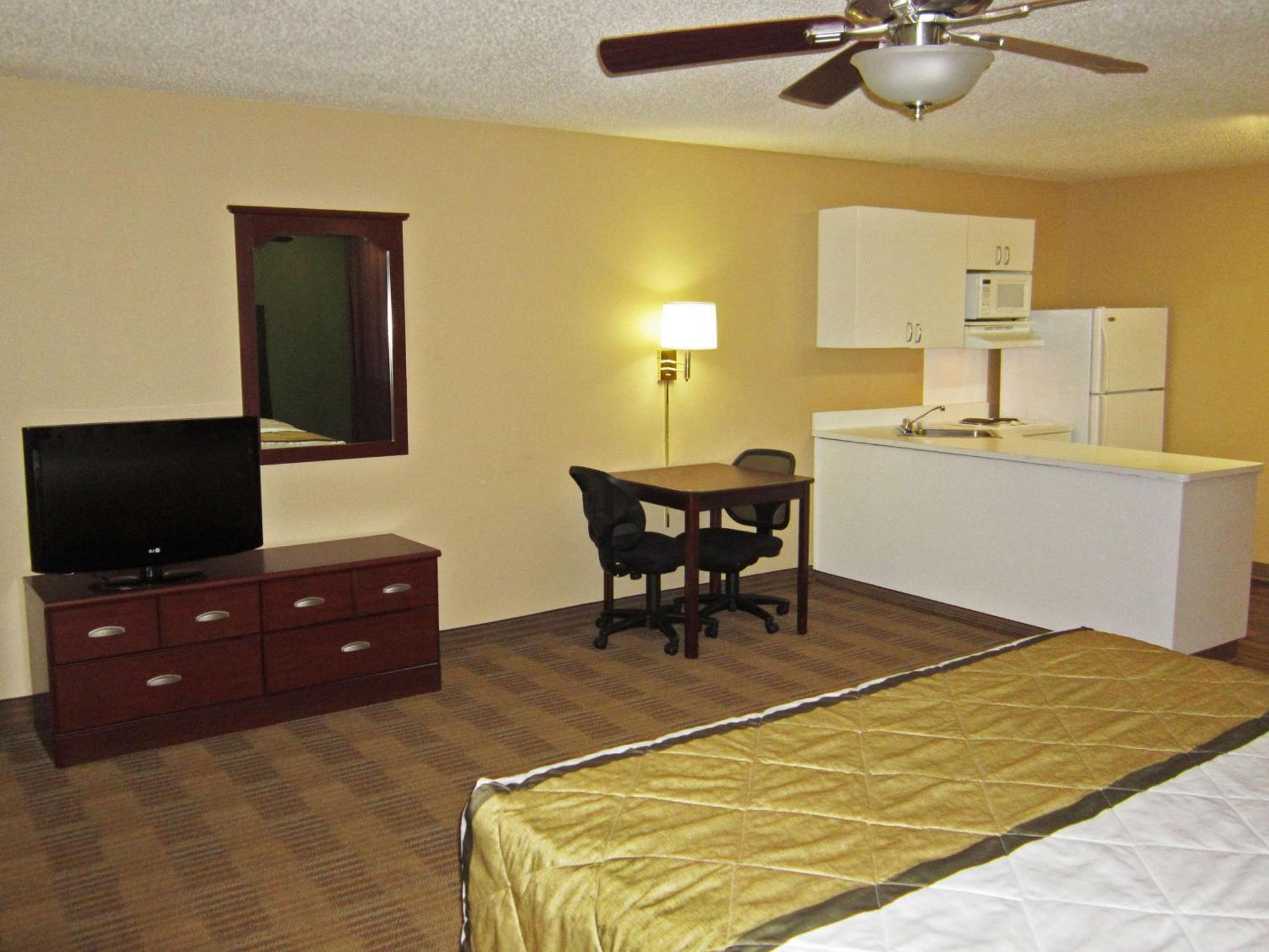 Extended Stay America Suites - Princeton - South Brunswick South Brunswick Terrace Dış mekan fotoğraf