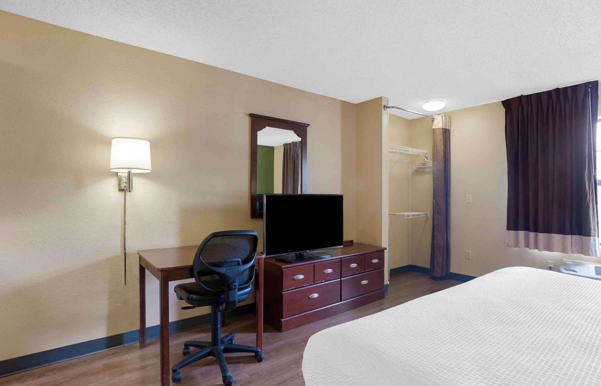 Extended Stay America Suites - Princeton - South Brunswick South Brunswick Terrace Dış mekan fotoğraf