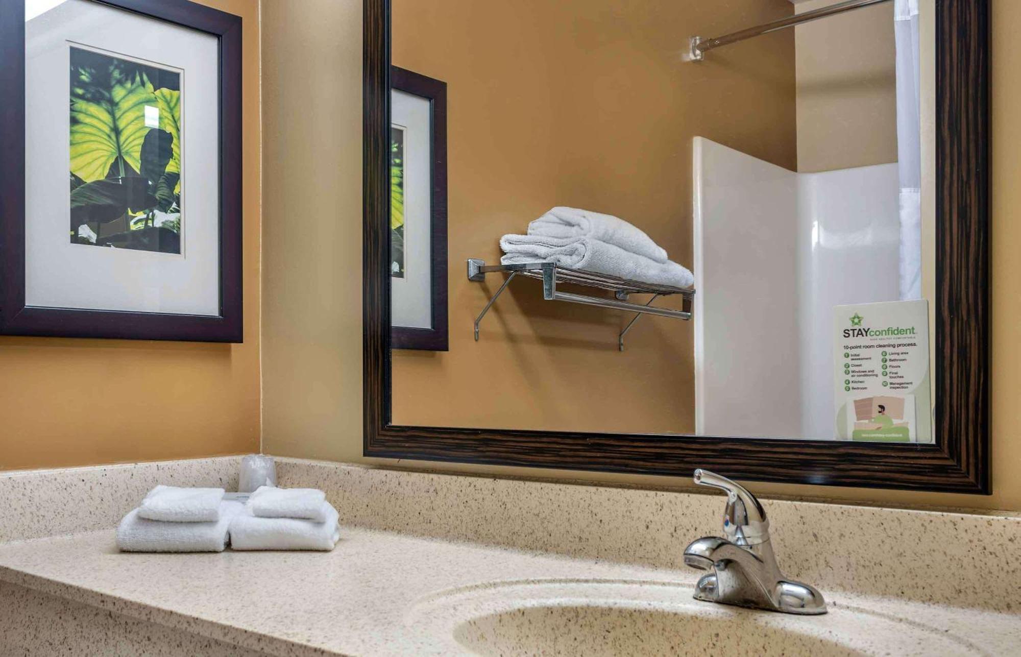 Extended Stay America Suites - Princeton - South Brunswick South Brunswick Terrace Dış mekan fotoğraf