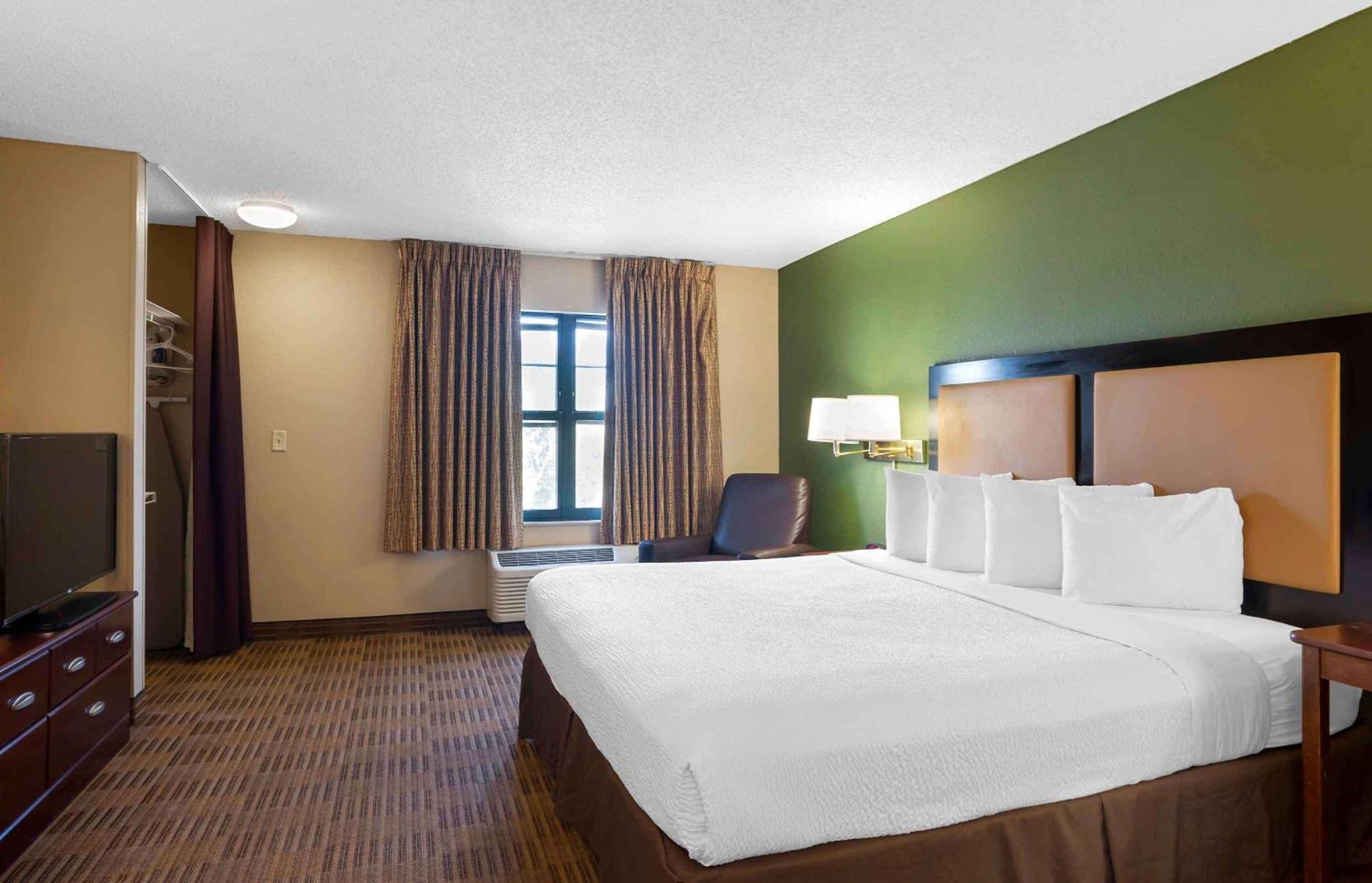 Extended Stay America Suites - Princeton - South Brunswick South Brunswick Terrace Dış mekan fotoğraf